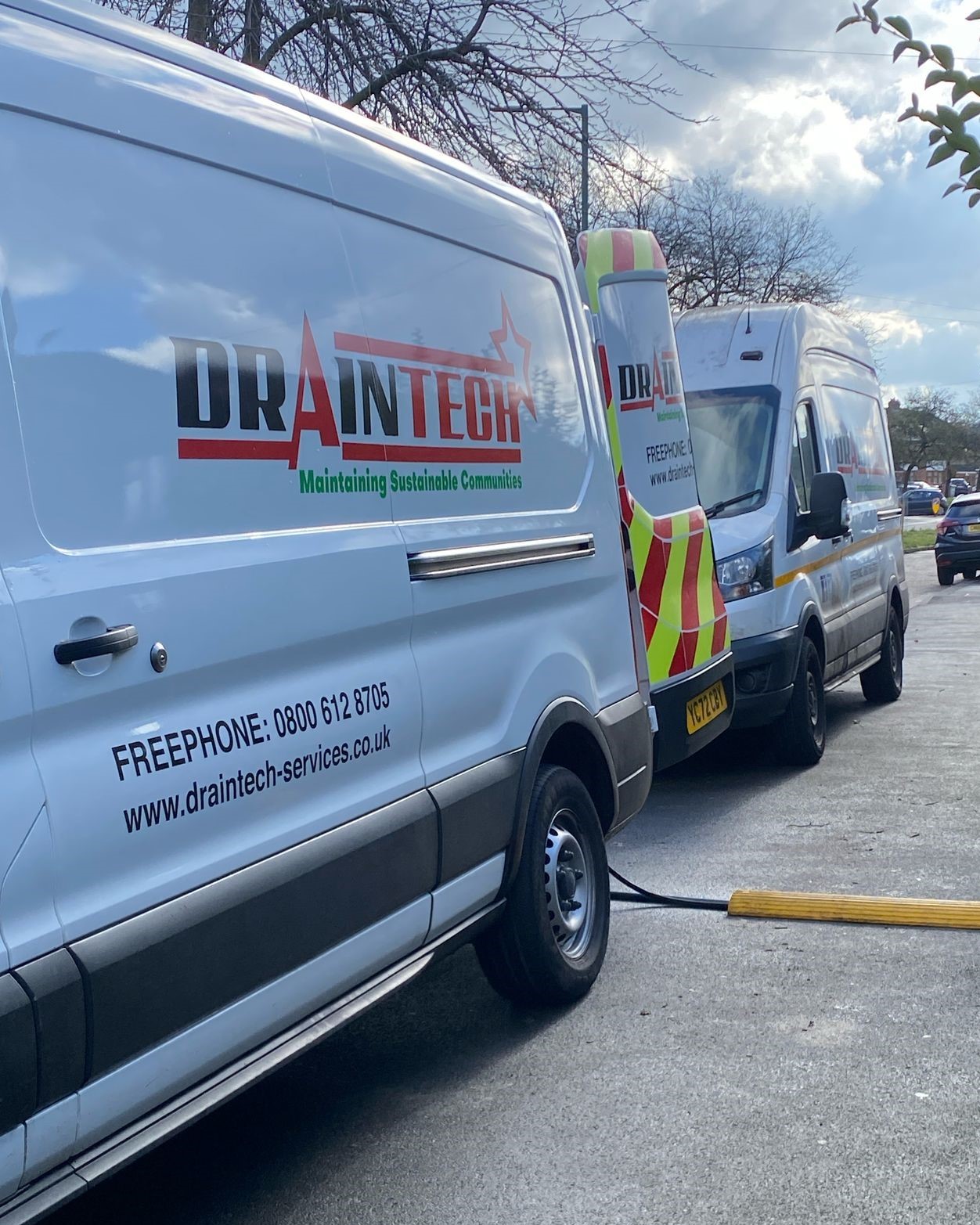 When Should You Consider Emergency Drain Repair Services?